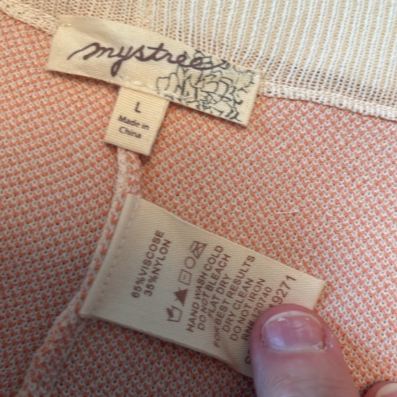 Mystree ArtWalk Blocked/Orange/Blue shorts. Size large - Picture 5 of 5